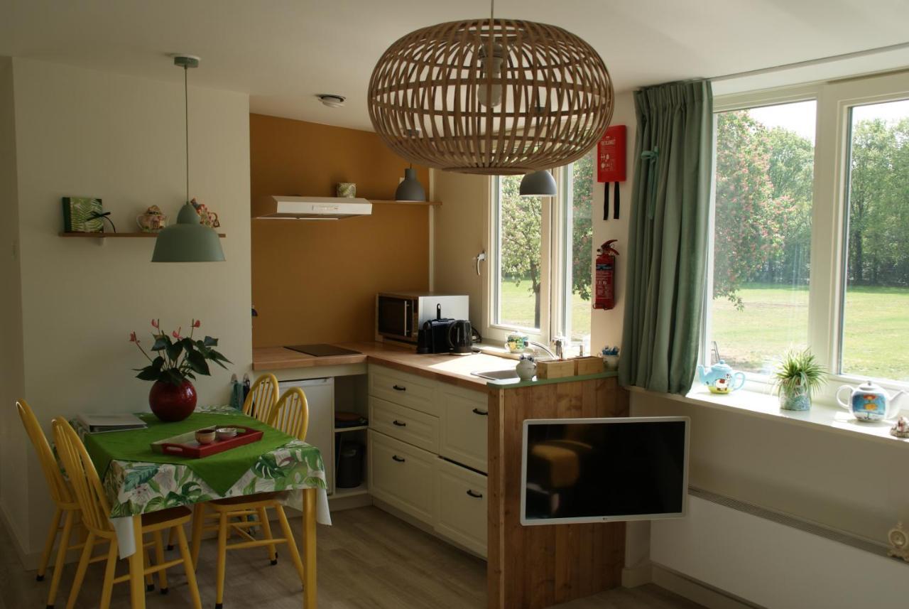 Vakantieboerderij 'T Zand - Appartement Heeswijk-Dinther Eksteriør bilde